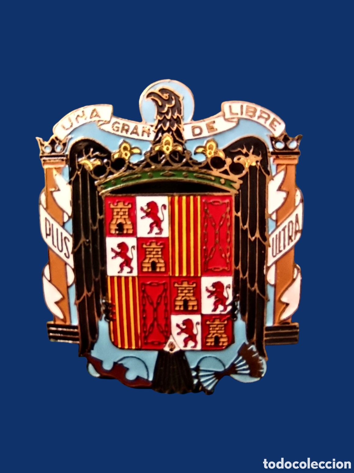 Coleccionismo: Antigua insignia placa emblema chapa met&aacute;lica Escudo aguila san juan espa&ntilde;a Yugo Flechas franquista