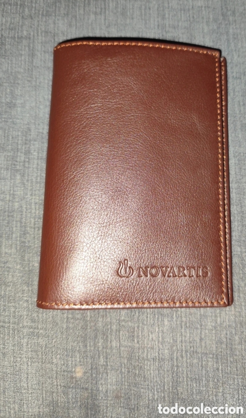 Coleccionismo: Billetera de piel Novartis - Foto 2