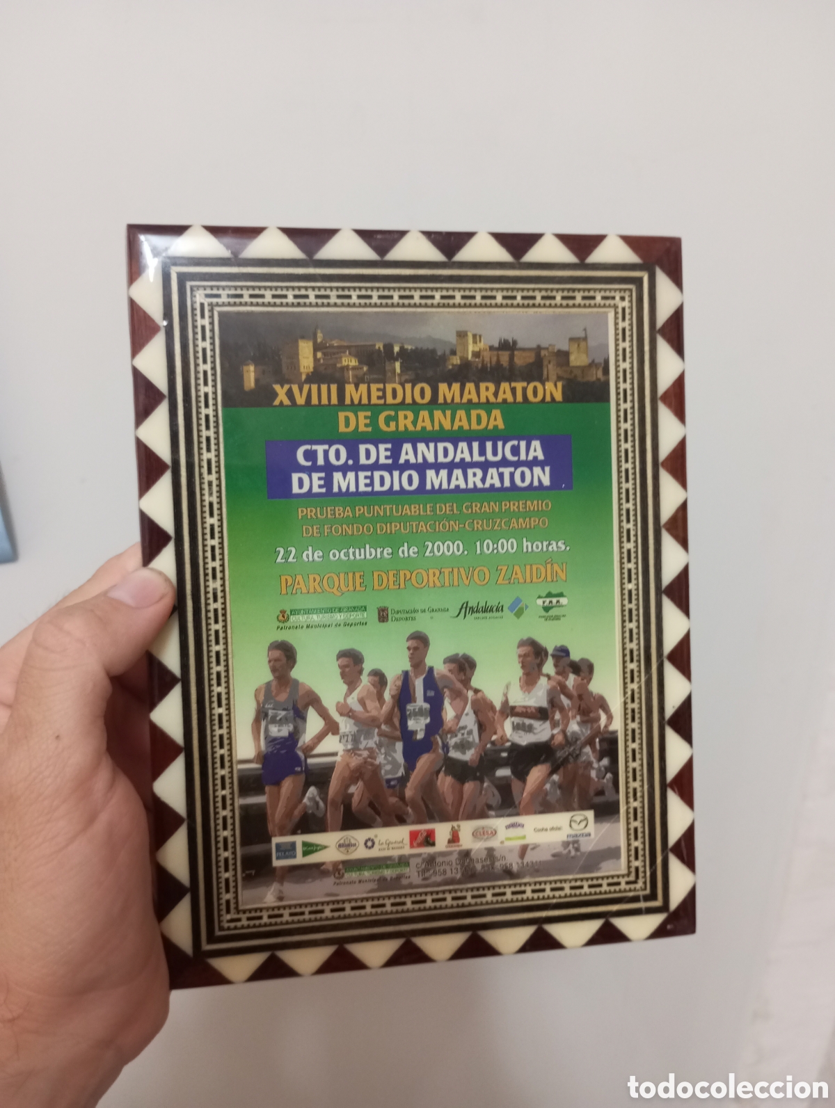 Coleccionismo: Recuerdo marat&oacute;n ciudad de Granada , publicidad cerveza Alhambra sin