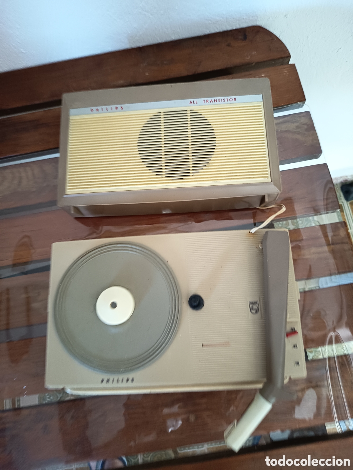 Collecting: Antiguo tocadiscos a pilas PHILIPS ,Muy buen estado