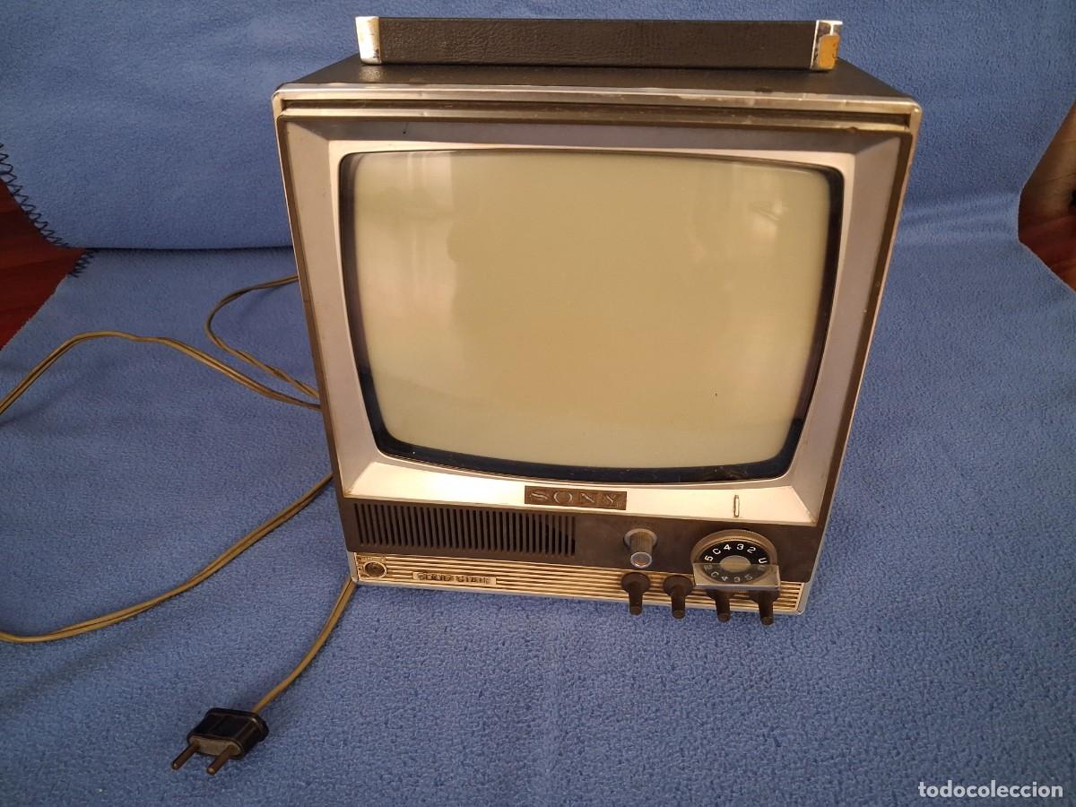 Coleccionismo: Televisor TV SONY Solid State, 1968 modelo fabricado en KOSMOS ELECTRICA S.A GRANOLLERS BARCELONA