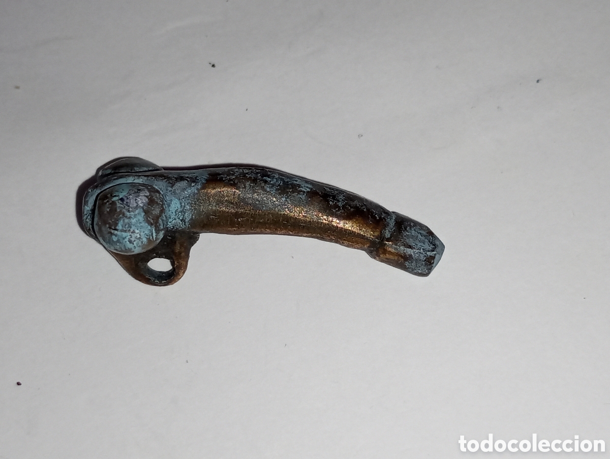 Coleccionismo: Amuleto f&aacute;lico,fascinus En bronce.desconozco su antig&uuml;edad 3.5 cms de longuitud