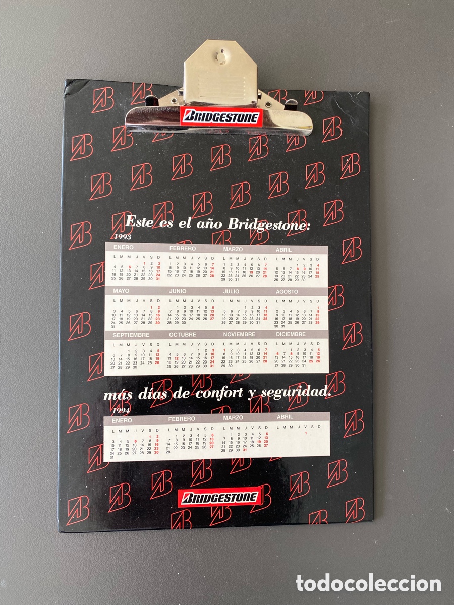 Coleccionismo: TABLILLA PORTAPAPELES CON PINZA (CLIPBOARD) - PUBLICIDAD NEUM&Aacute;TICOS BRIDGESTONE - CALENDARIO 1993
