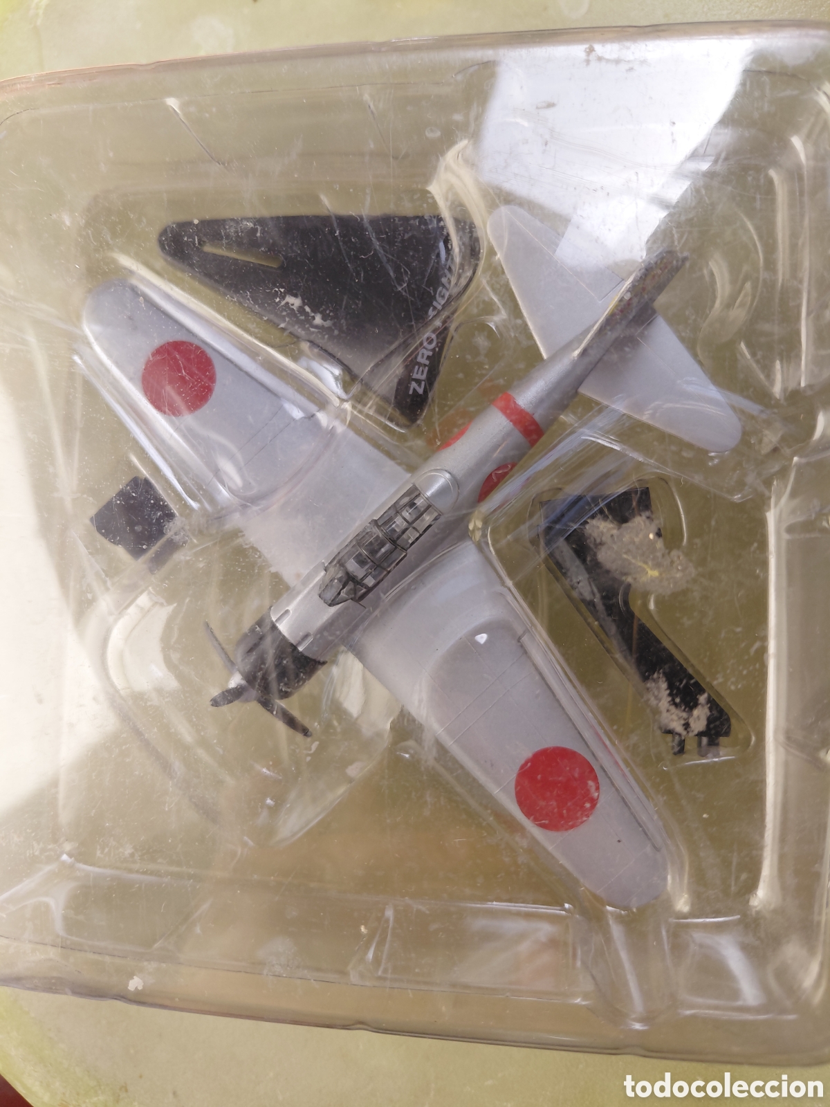 Coleccionismo: Avioncito peque&ntilde;o en su estuche - Foto 2