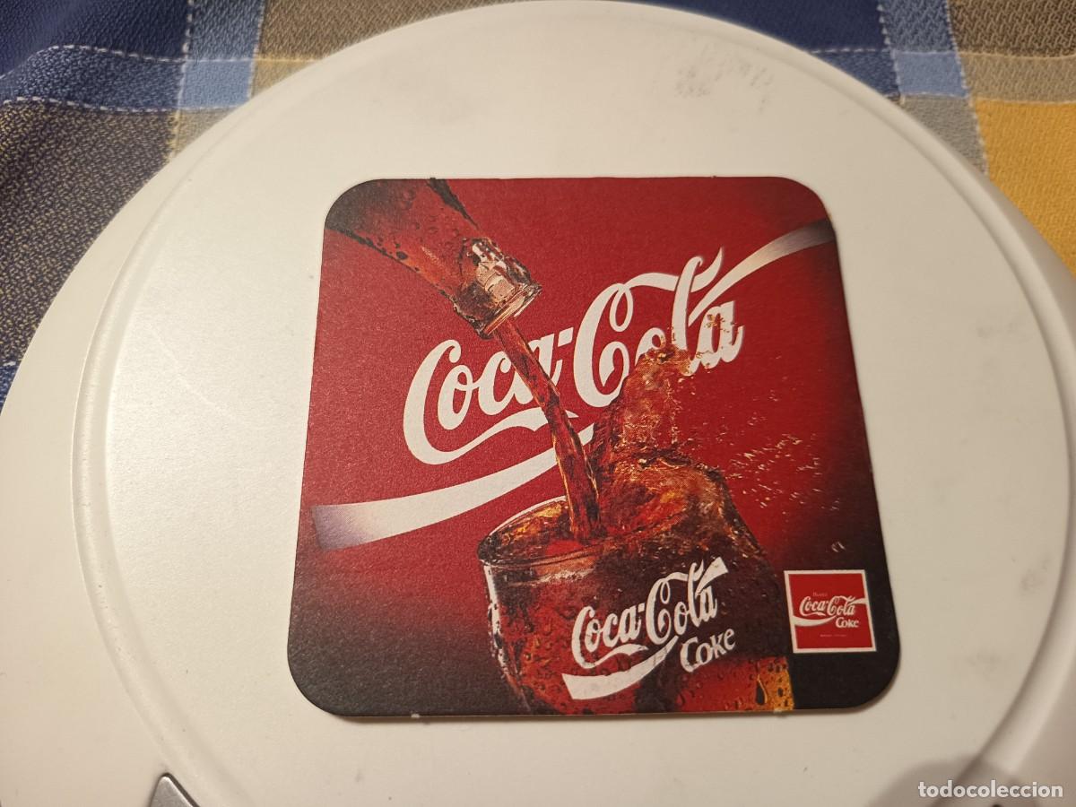 Collecting: POSAVASOS DE COCA COLA