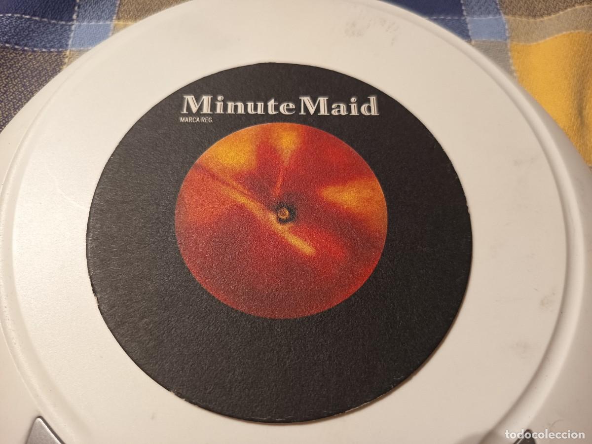Collecting: POSAVASOS DE ZUMOS MINUTE MAID