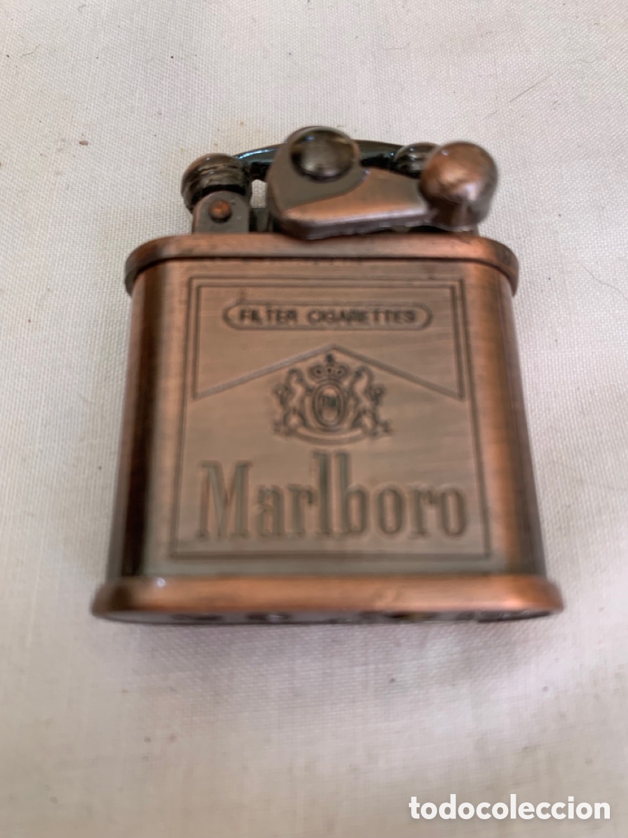 Coleccionismo: Encendedor vintage Marlboro de cobre