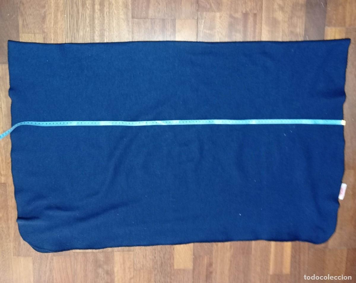 Coleccionismo: MANTA DE TRANS WORLD AIRLINES COLOR AZUL