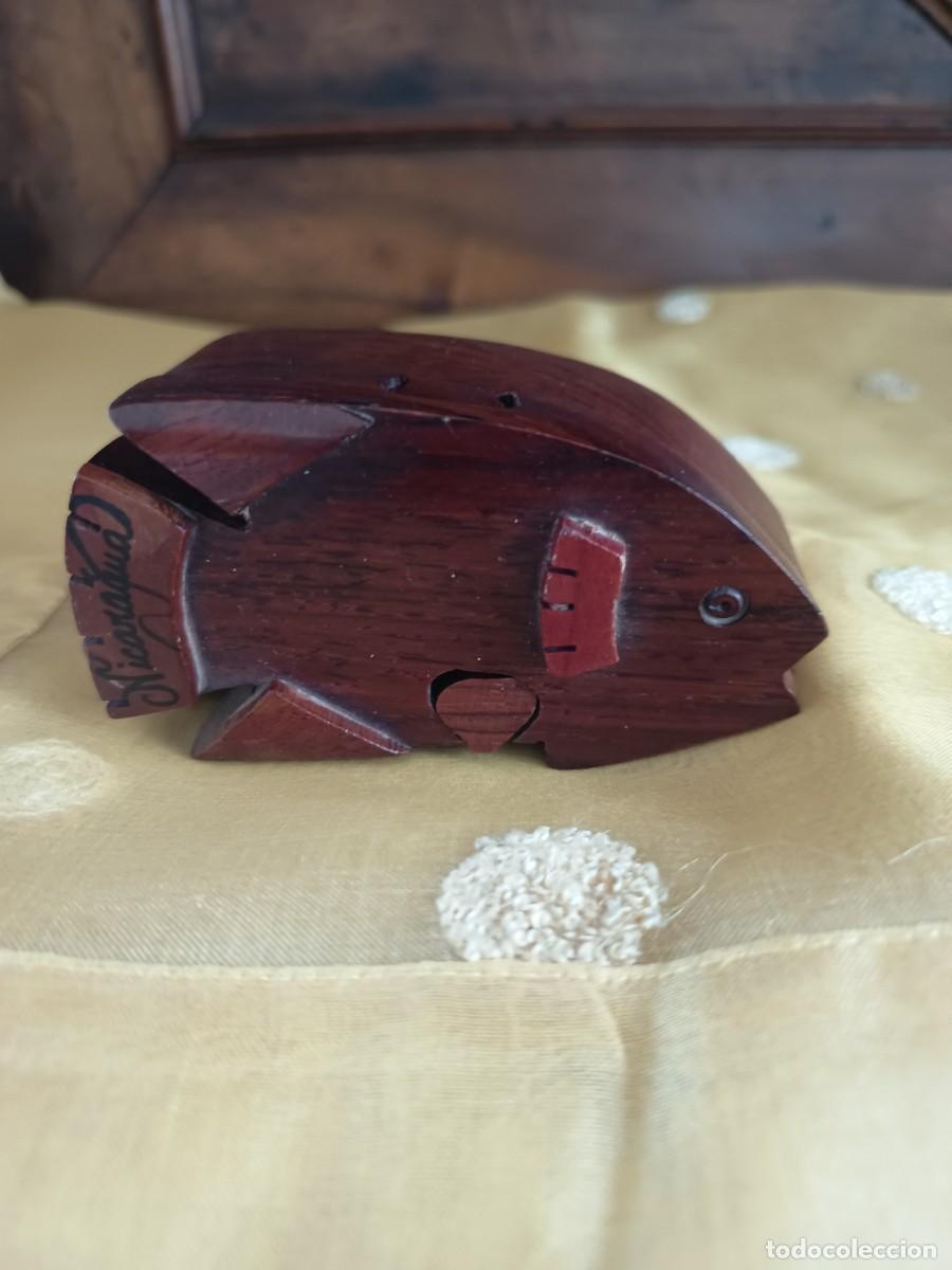 Coleccionismo: Joyero de madera Pez -Cajita