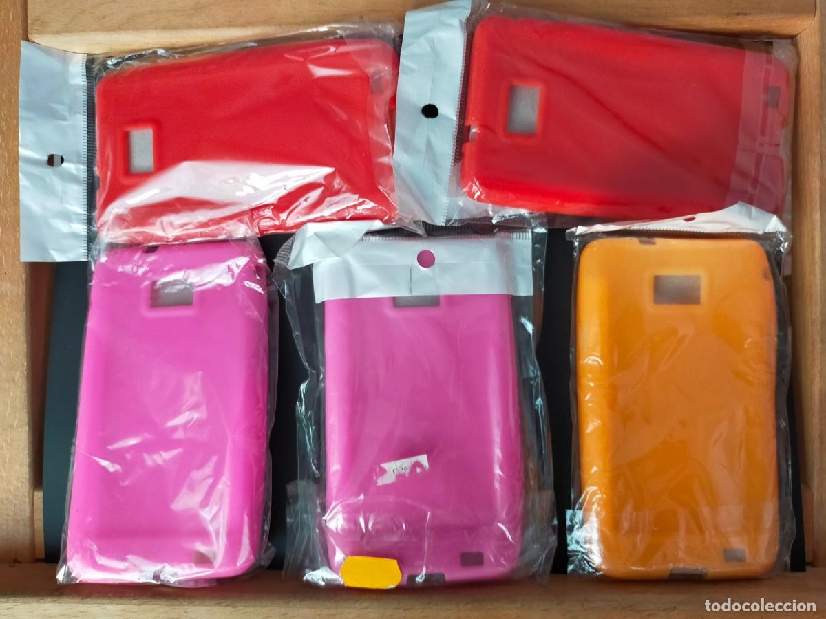 Coleccionismo: LOTE DE 5 FUNDAS DE M&Oacute;VIL A ESTRENAR. MODELO GALAXY S2/i9100. VARIOS COLORES