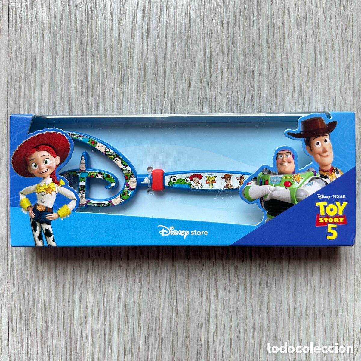 Coleccionismo: Llave Opening Ceremony Toy Story&nbsp;5, Disney Store.