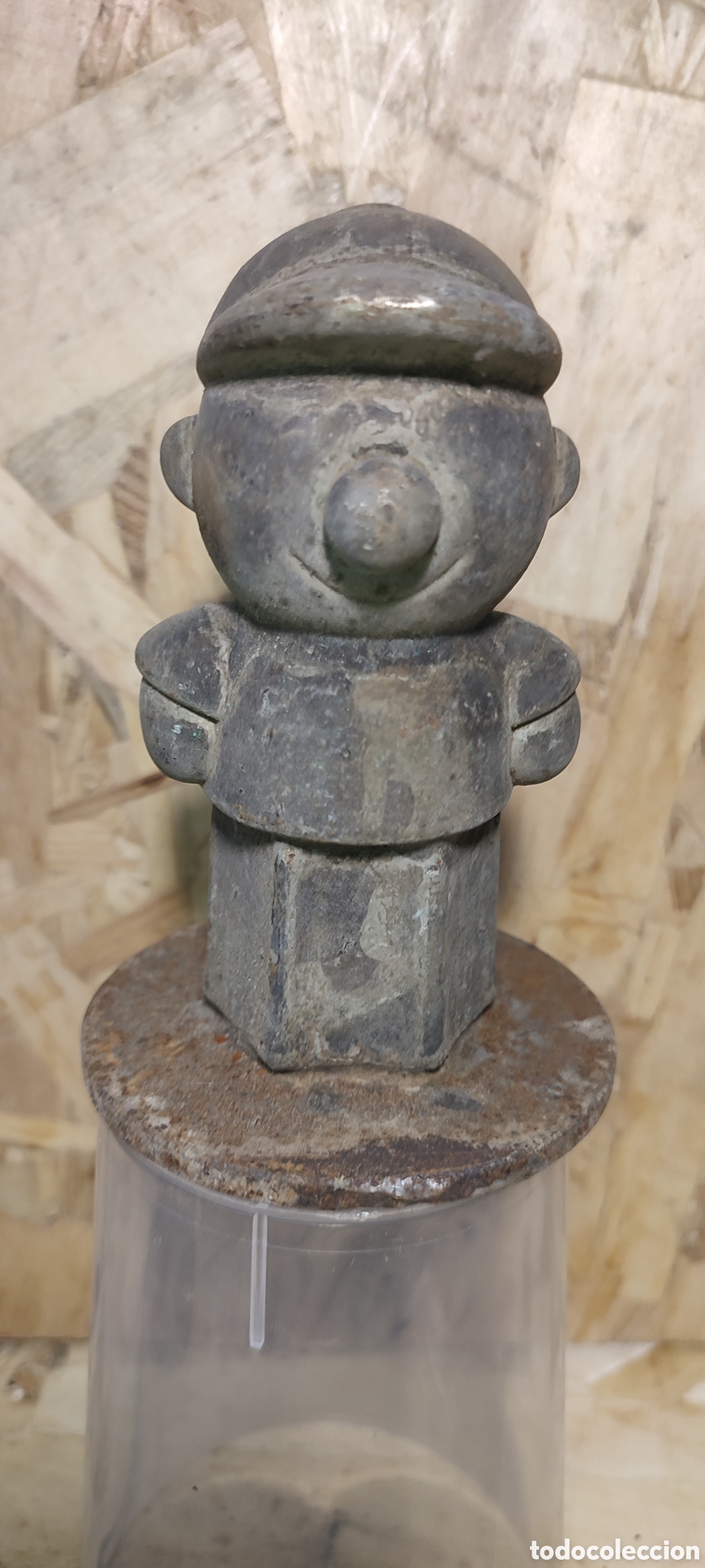 Coleccionismo: Antiguo molde matriz de n&iacute;quel para fabricar mu&ntilde;ecos infantiles de goma con chifle, pito.