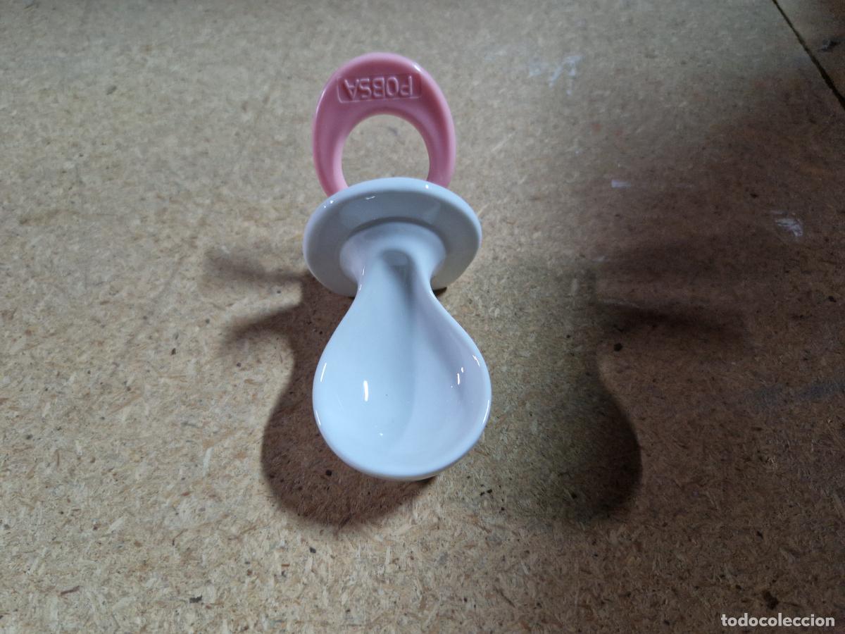 Coleccionismo: BONITA CUCHARA DE PORCELANA PARA BEBE.