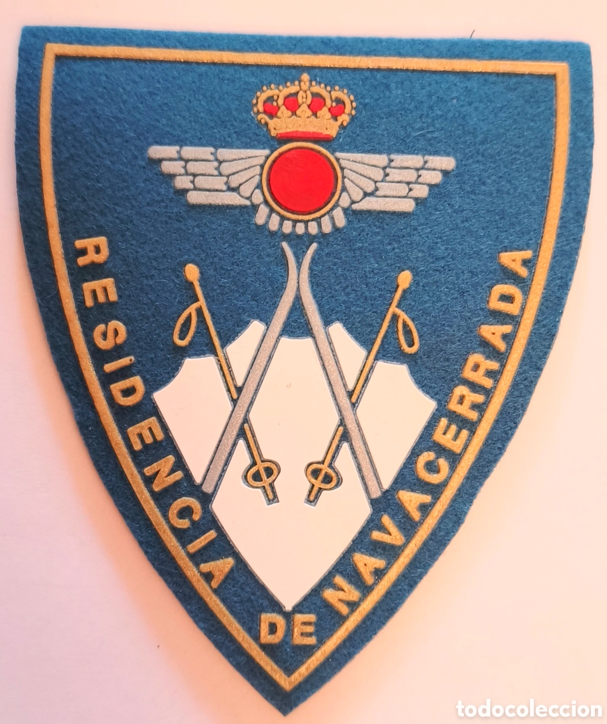 Coleccionismo: PARCHE EMBLEMA DE BRAZO INYECTADO A COLOR CON VELCRO RESIDENCIA DE NAVACERRADA E. DEL AIRE