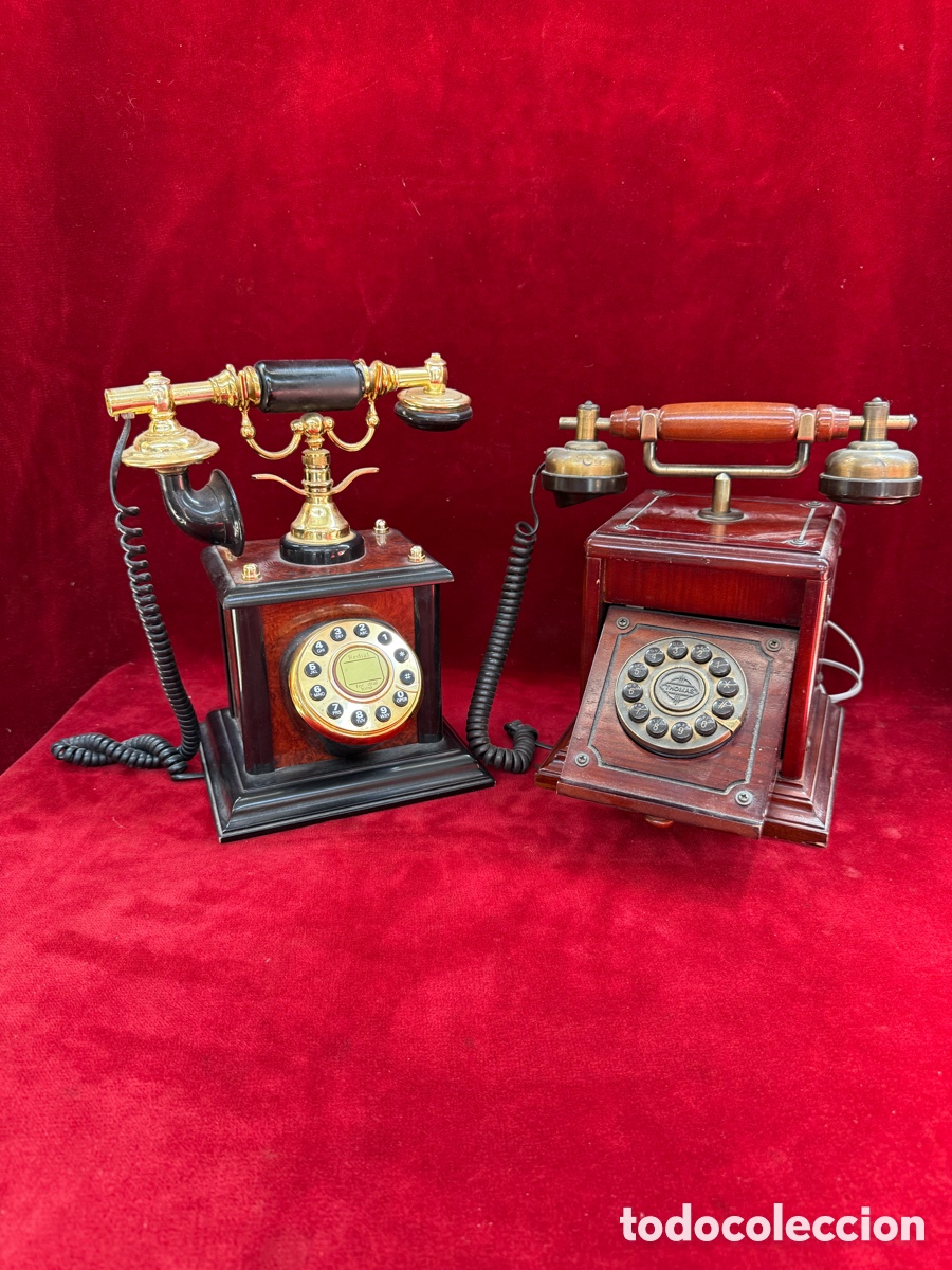 Coleccionismo: Lote de dos bonitos telefonos!