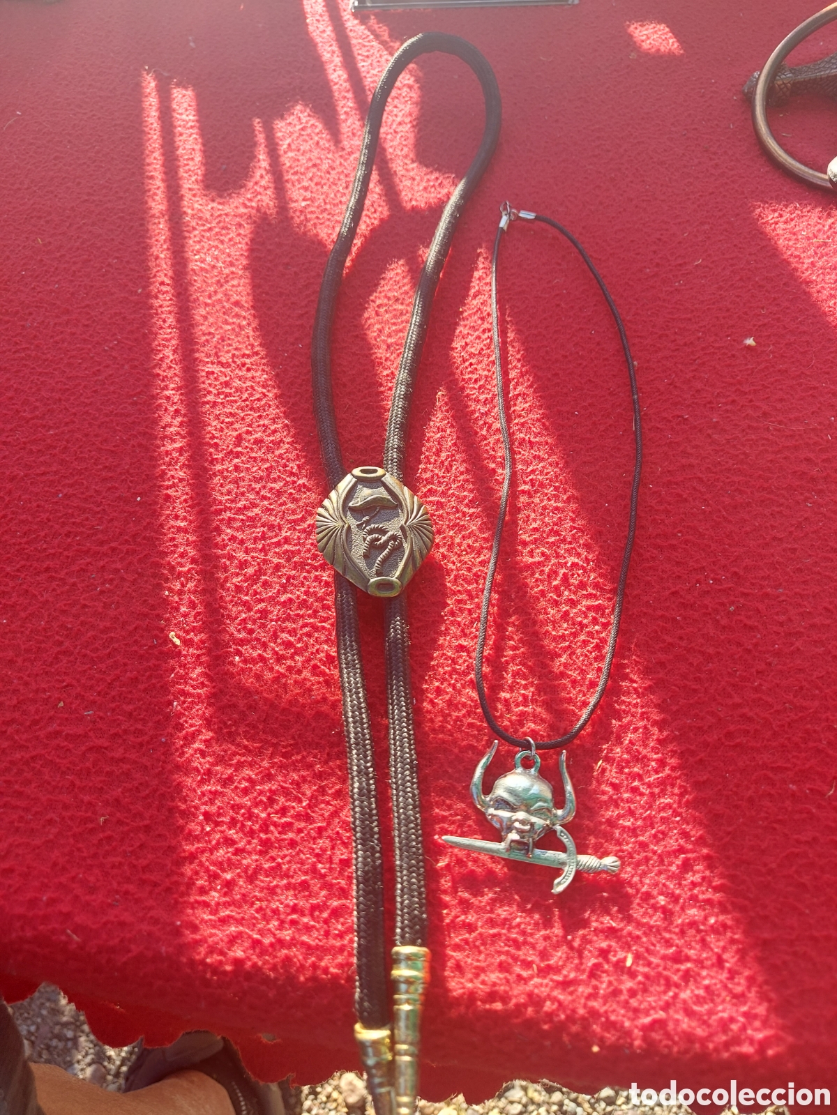 Coleccionismo: DOS COLLARES EXOTICOS