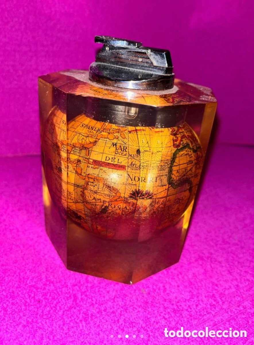 Coleccionismo: Mechero antiguo resina globo terr&aacute;queo