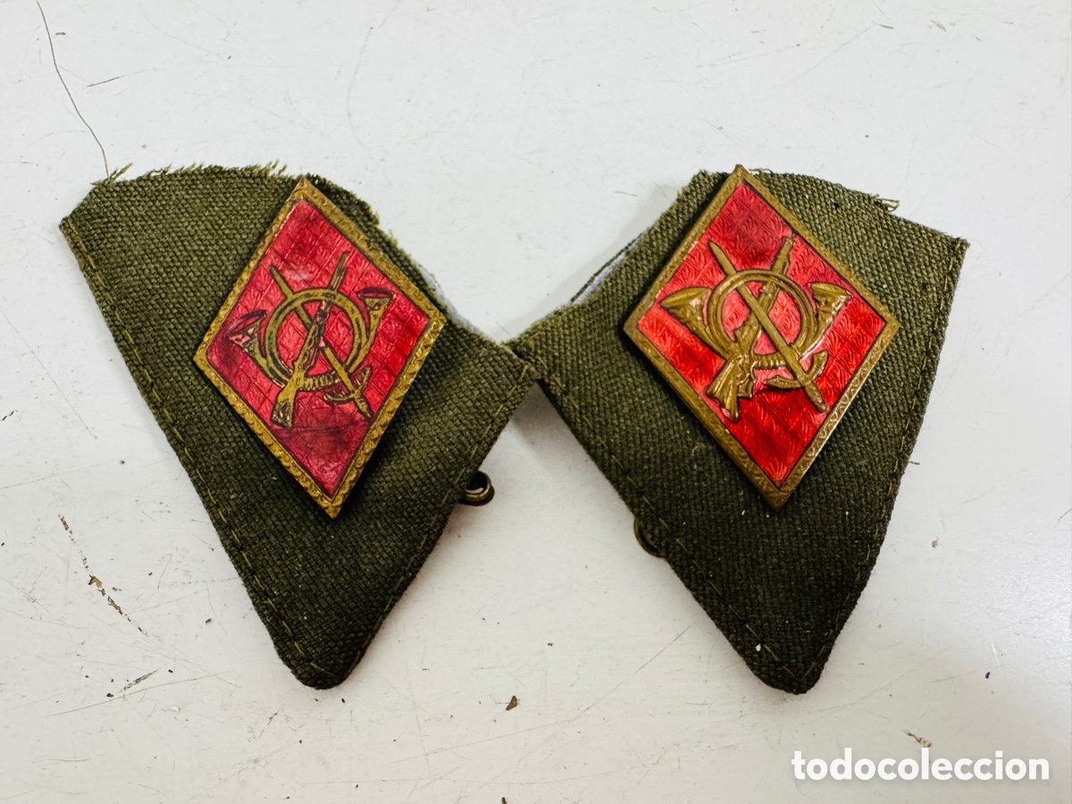 Coleccionismo: Pareja de Rombos de Oficial de Infanter&iacute;a Esmaltados