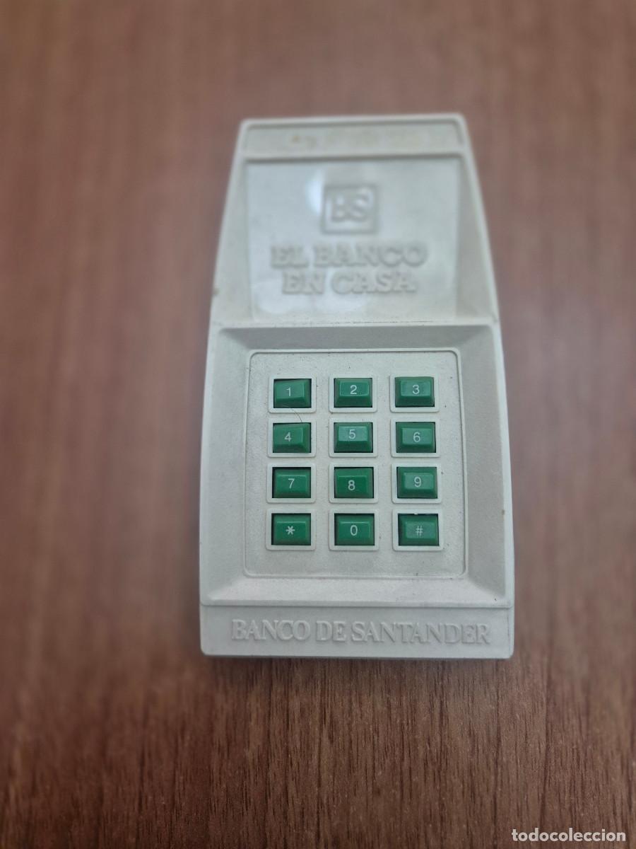 Coleccionismo: TERMINAL DE BOLSILLO BANCO EN CASA DEL BANCO SANTANDER.