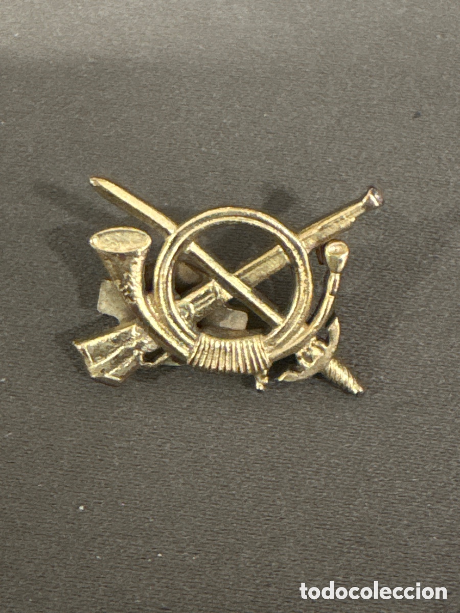 Coleccionismo: Antiguo emblema o distintivo de infanter&iacute;a*VER FOTOS*