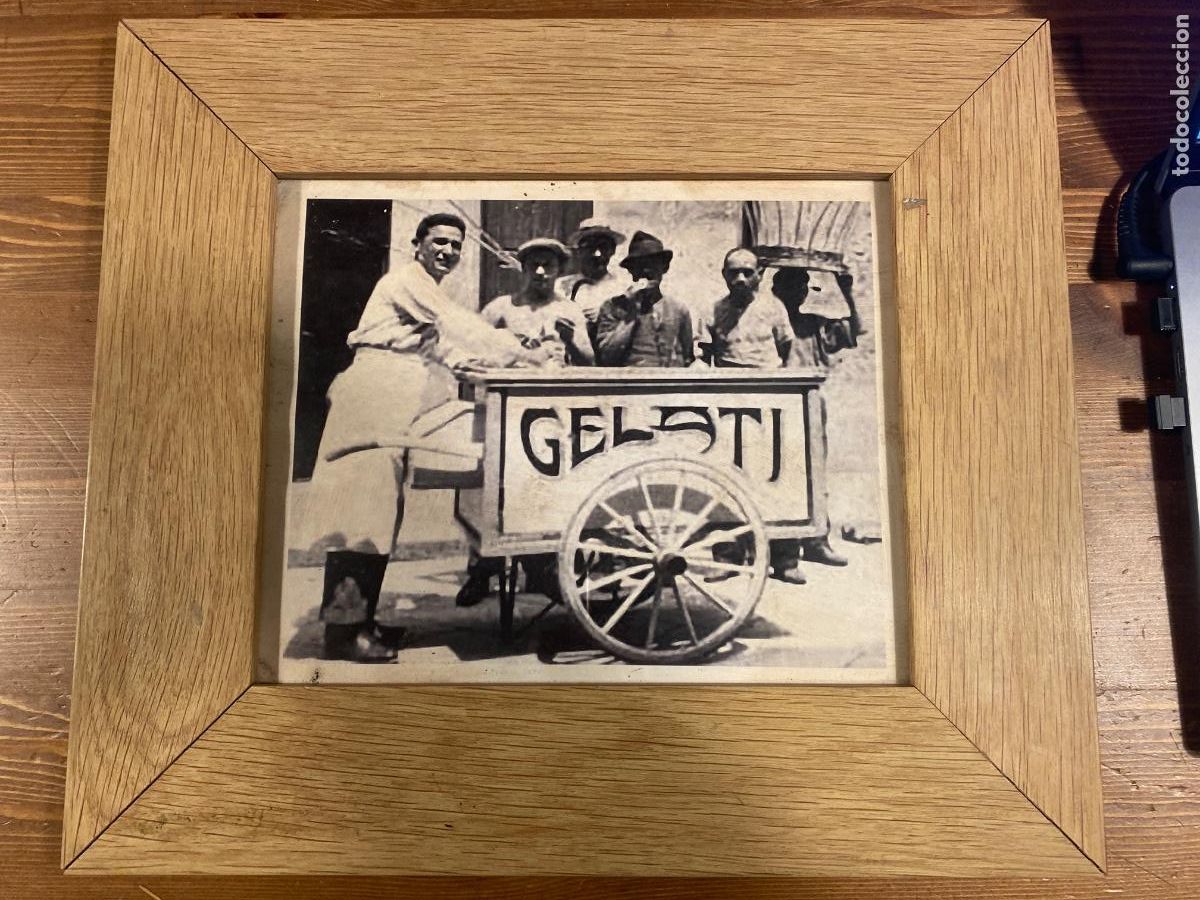 Coleccionismo: CARTEL REPRODUCCION FOTOGRAFIA GELATI ONOFRIO FICARELLA BARI MARCO MADERA 39X36 CM