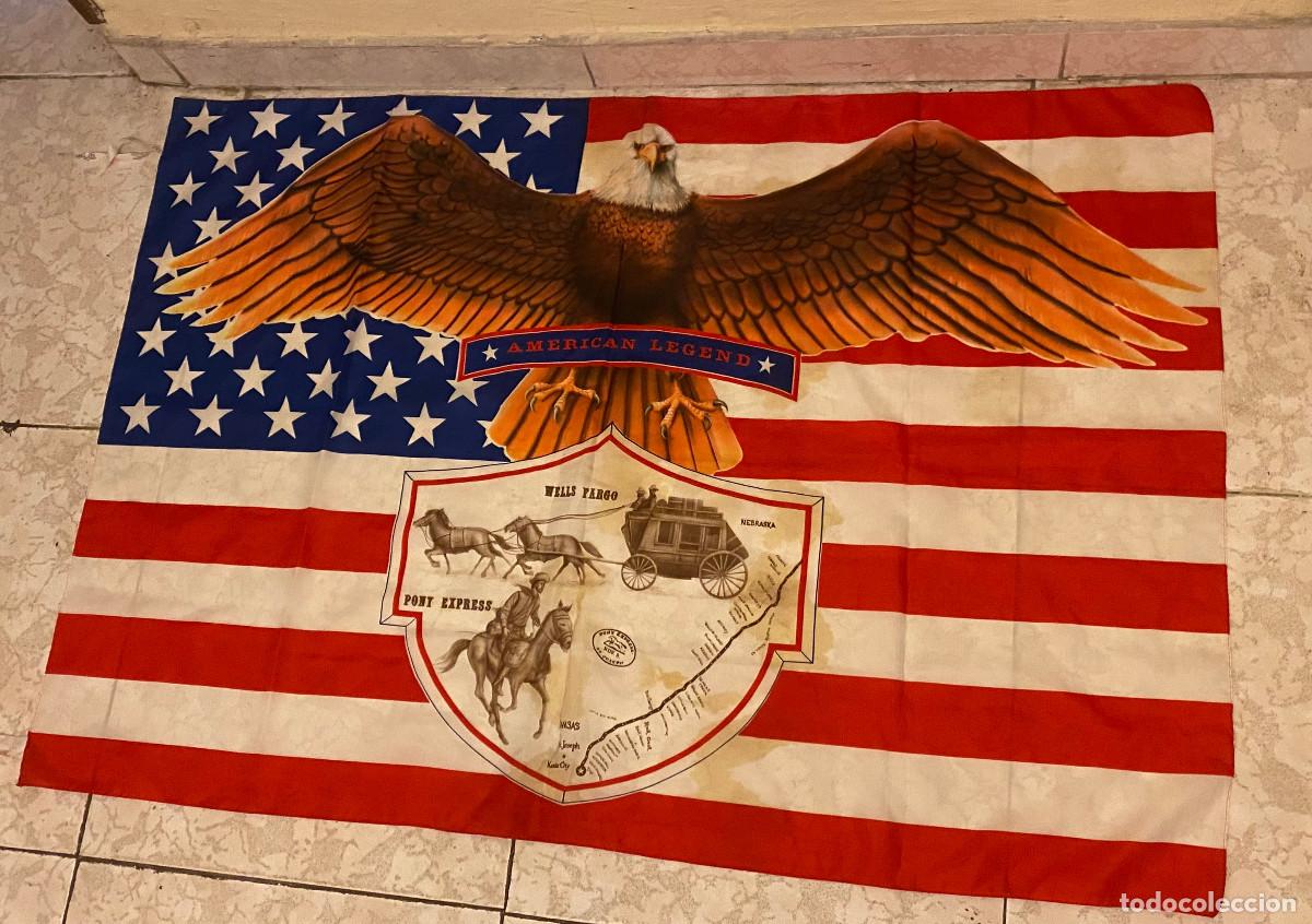 Coleccionismo: Bandera o banderola con &aacute;guila USA. Pony Express, Far West. 75 x 105 cm. A&ntilde;os 90 Fabricada en Italia