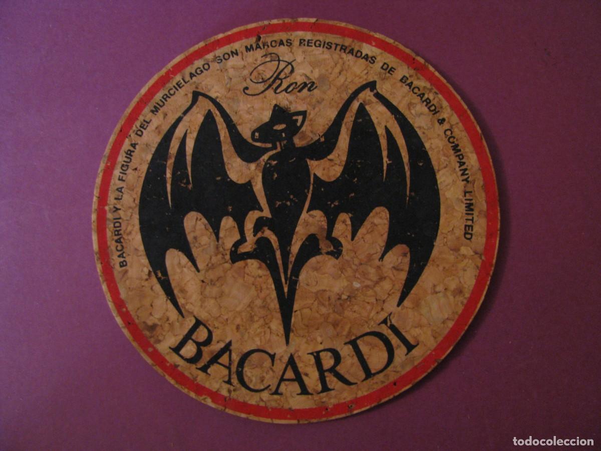 Coleccionismo: POSAVASOS RON BACARDI. CORCHO