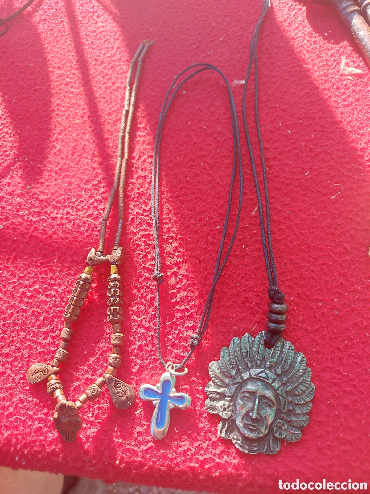 Coleccionismo: TRES COLLARES EXOTICOS