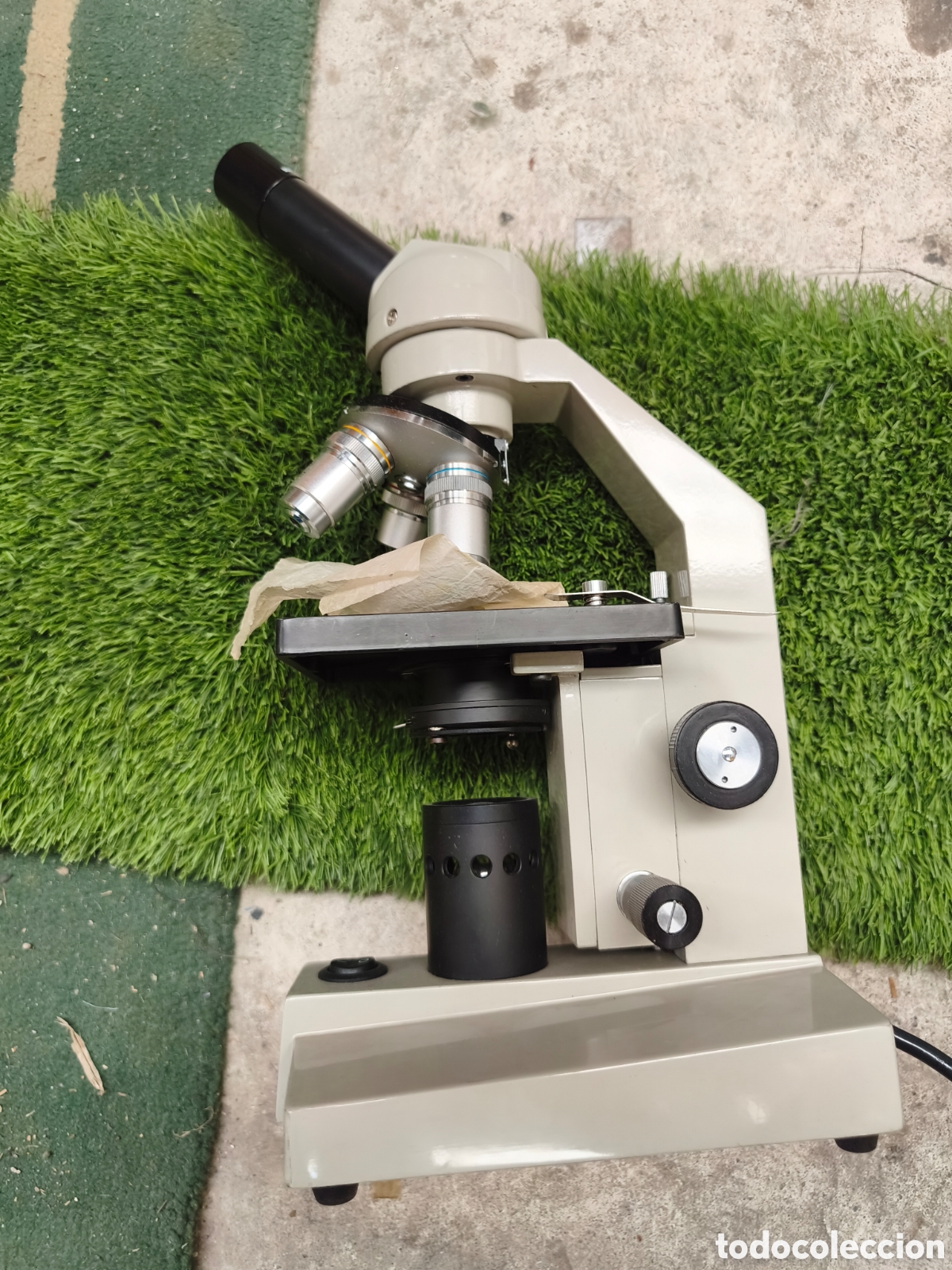 Coleccionismo: Microscopio Monocular Motic - Classic Line (SFC-100)