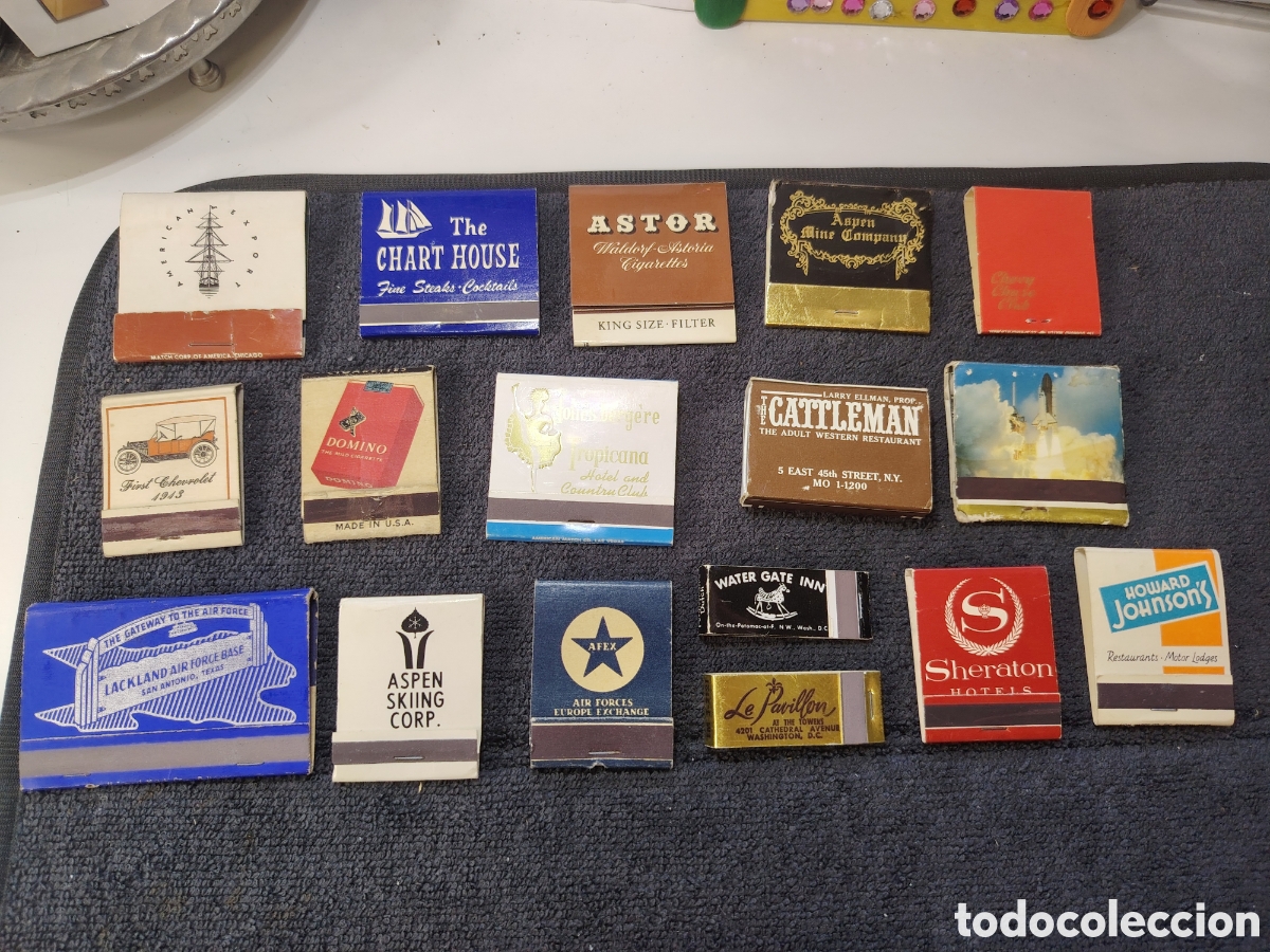 Coleccionismo: Set de 17 cajetillas americanas