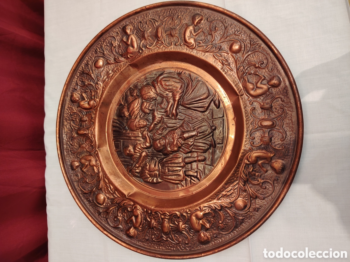 Collectionnisme: Antiguo plato de cobre para decoraci&oacute;n