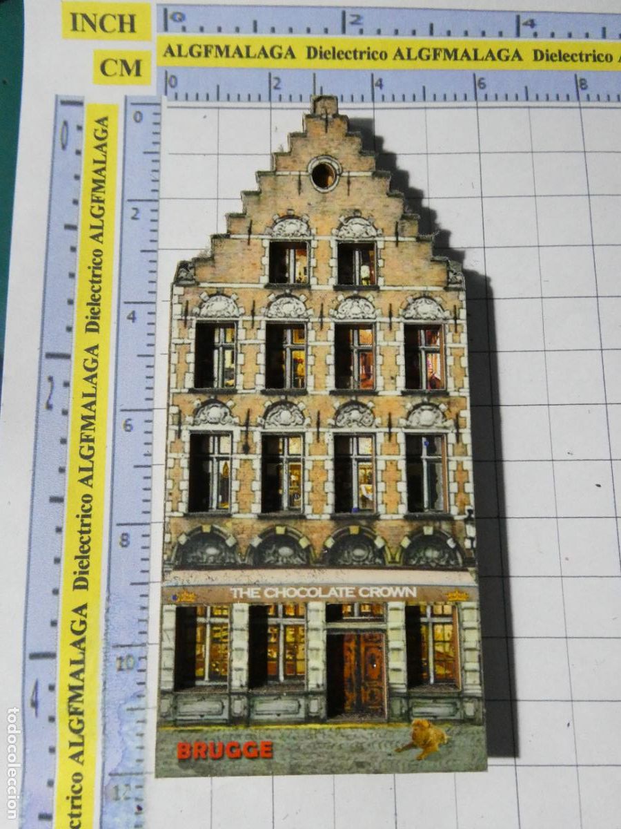 Coleccionismo: IMAN DE NEVERA SOUVENIR RECUERDO DE BRUJAS B&Eacute;LGICA CASA TIENDA DE CHOCOLATE CROWN