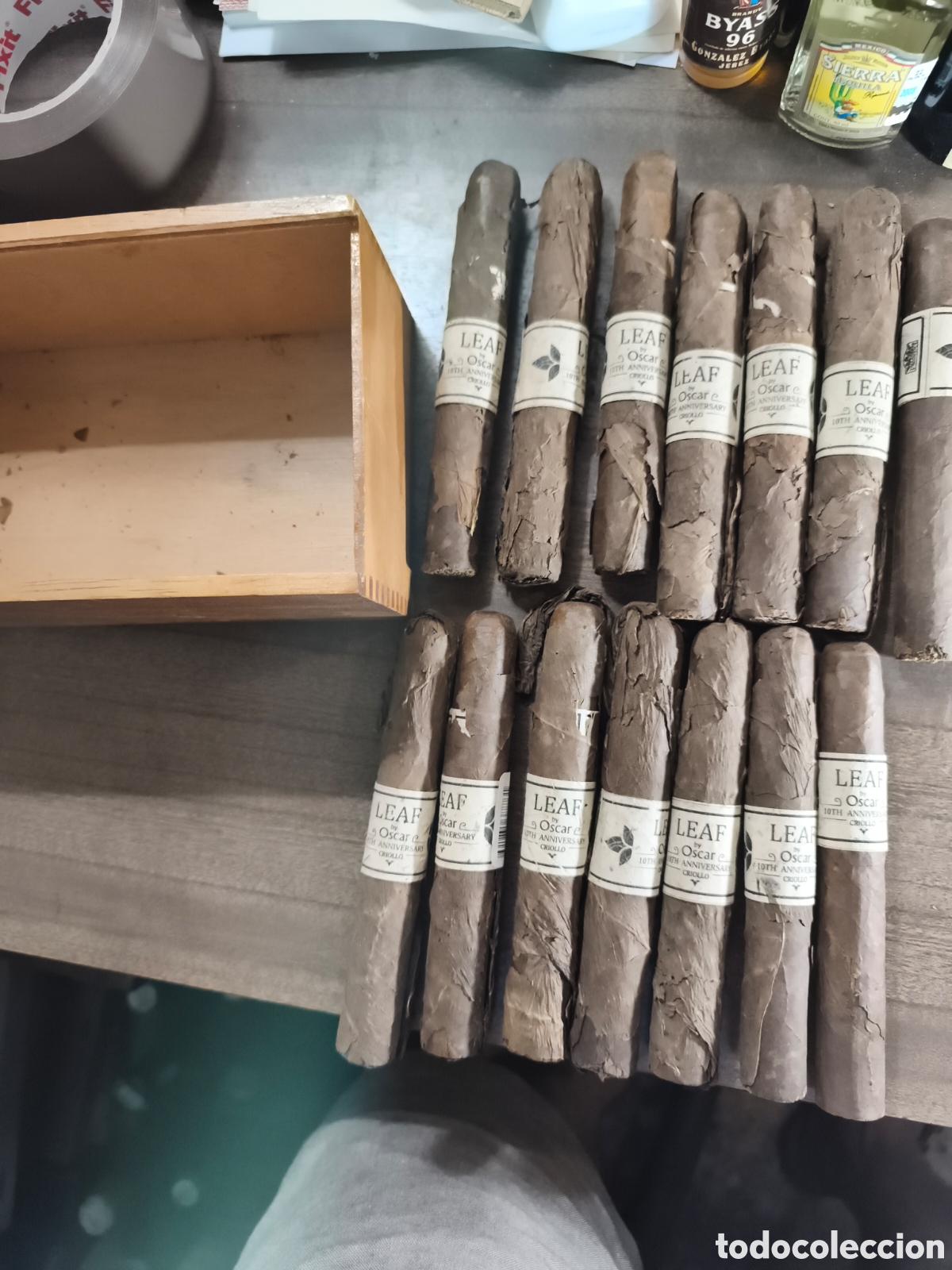 Coleccionismo: Antigua caja de puros con 14 puros Leaf by &Oacute;scar