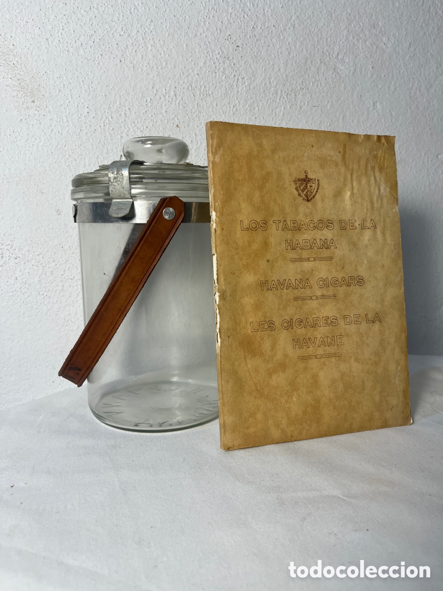 Coleccionismo: Humedor H. UPMANN HABANA y libro - tabaco puro