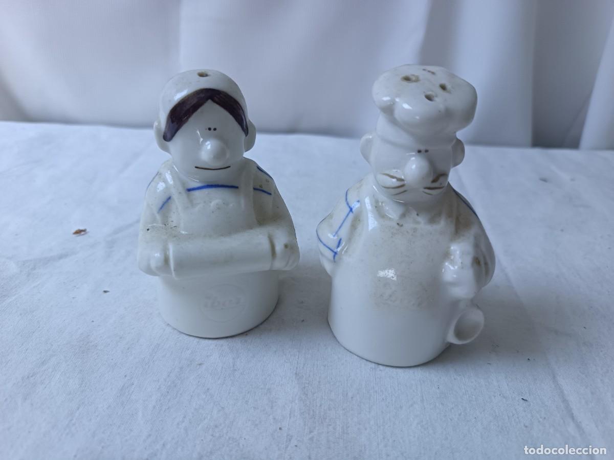 Sammeln: Pareja de Salero y Pimentero, con forma de cocineros, de porcelana