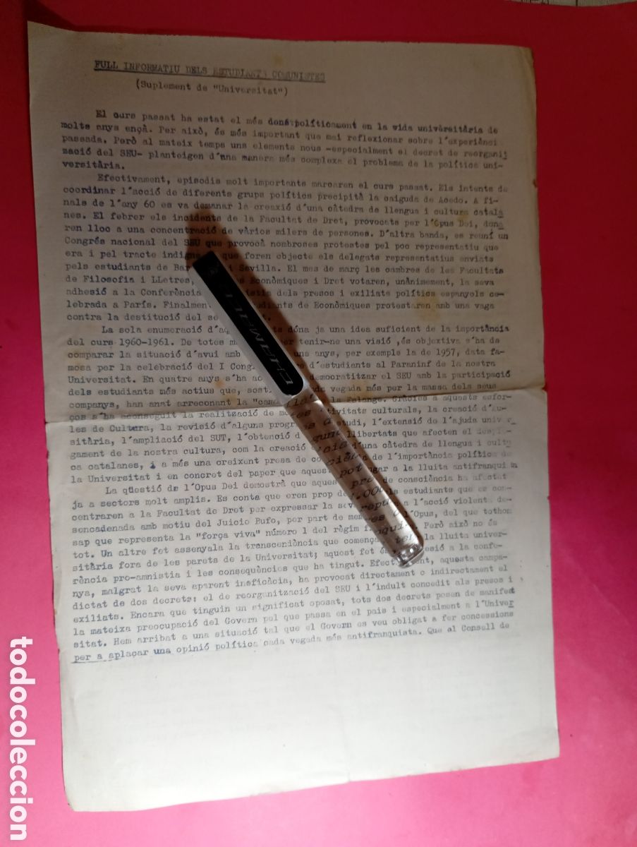Coleccionismo: suplement ''d'UNIVERSITAT'' full d&acute;informaci&oacute; dels estudiants comunistes principis 60'S ca..