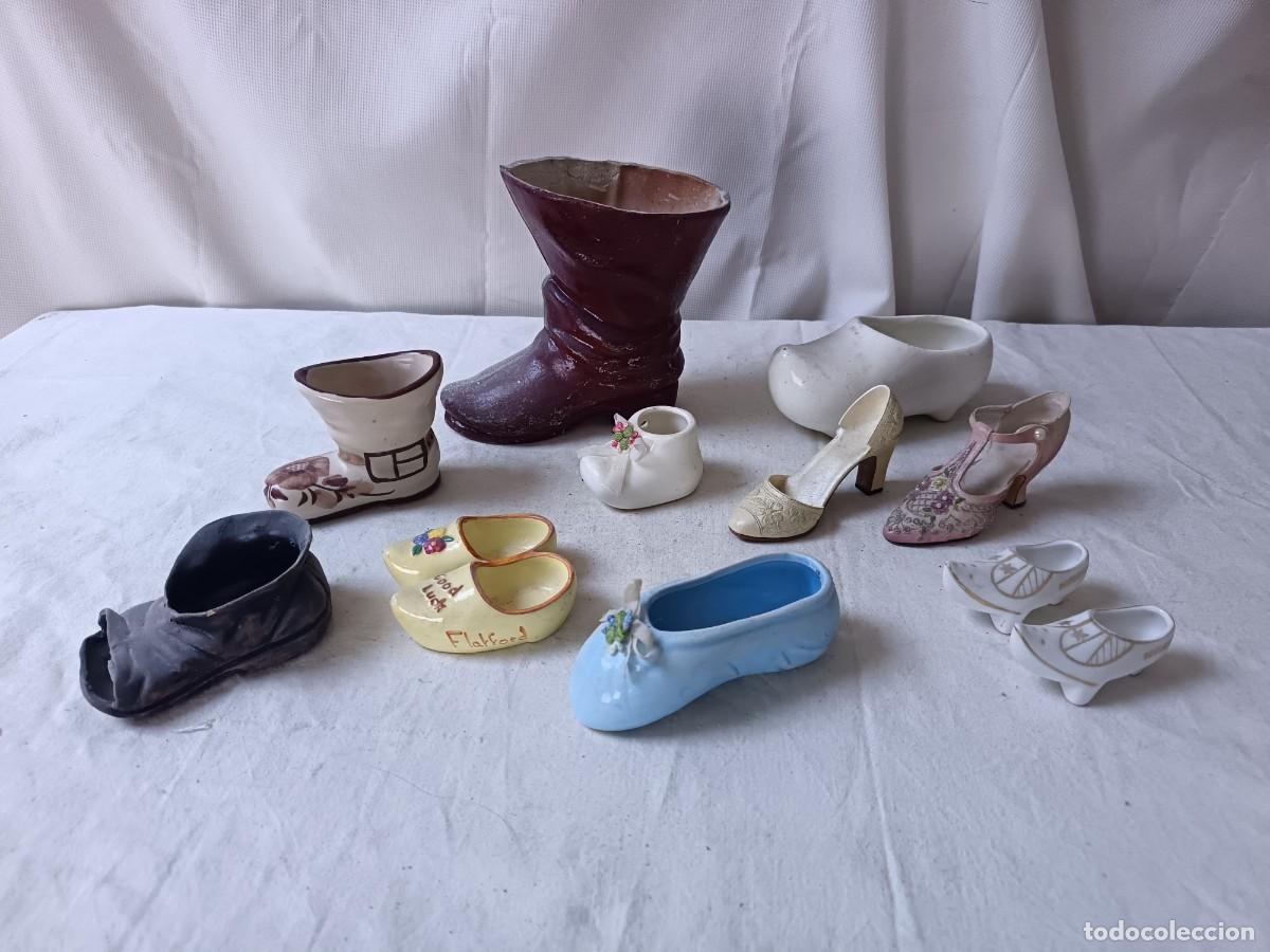 Coleccionismo: Peque&ntilde;a colecci&oacute;n de figuras de calzados, zapatos y botas, varios materiales y dise&ntilde;os, a clasificar