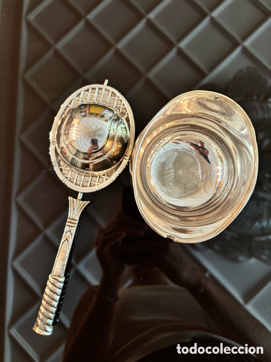 Coleccionismo: Cenicero vintage Valent&iacute; &ldquo;Raqueta de Tenis&rdquo; &ndash; Metal plateado &ndash; Made in Spain