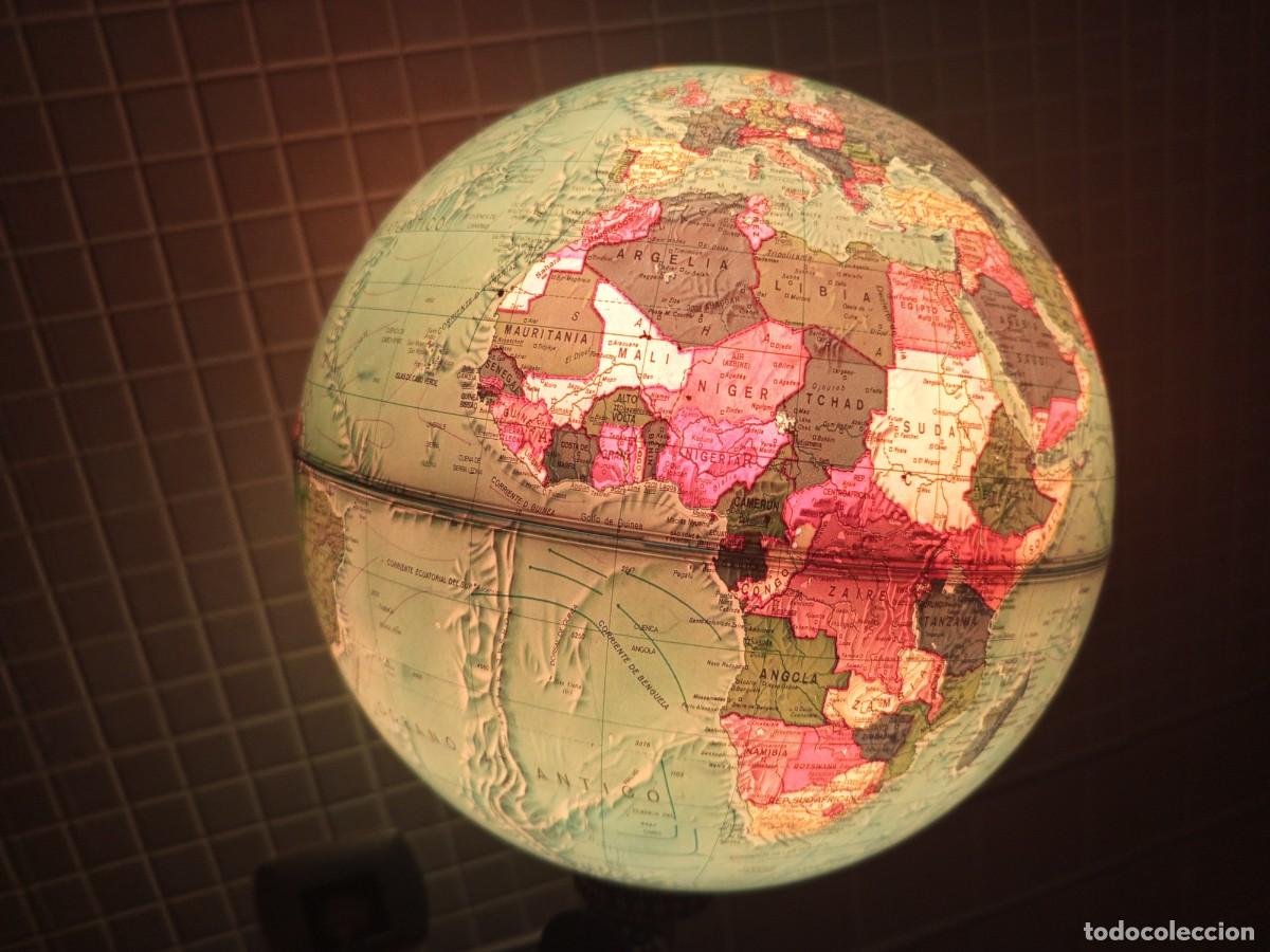Coleccionismo: Antiguo globo terraqueo Scan Globe - Foto 10