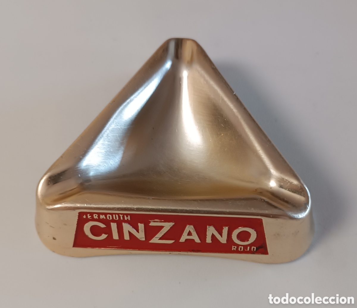 Coleccionismo: CENICERO Metal Publicidad CINZANO Vermouth.