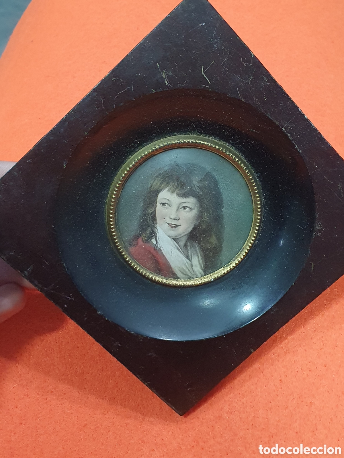Collectionnisme: Antiguo retrato de colgar. (L64)