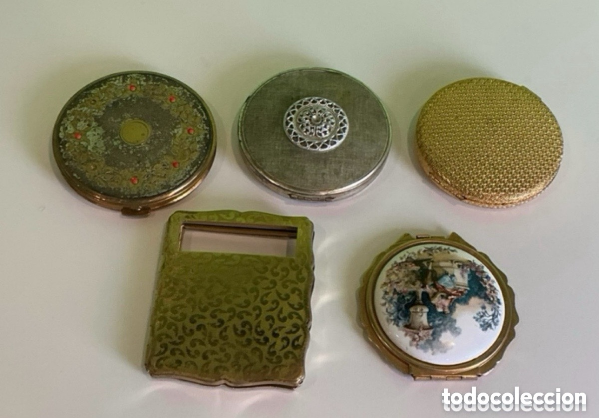 Coleccionismo: Colecci&oacute;n de 5 polveras vintage con espejo. Regent of London y otras esmaltadas