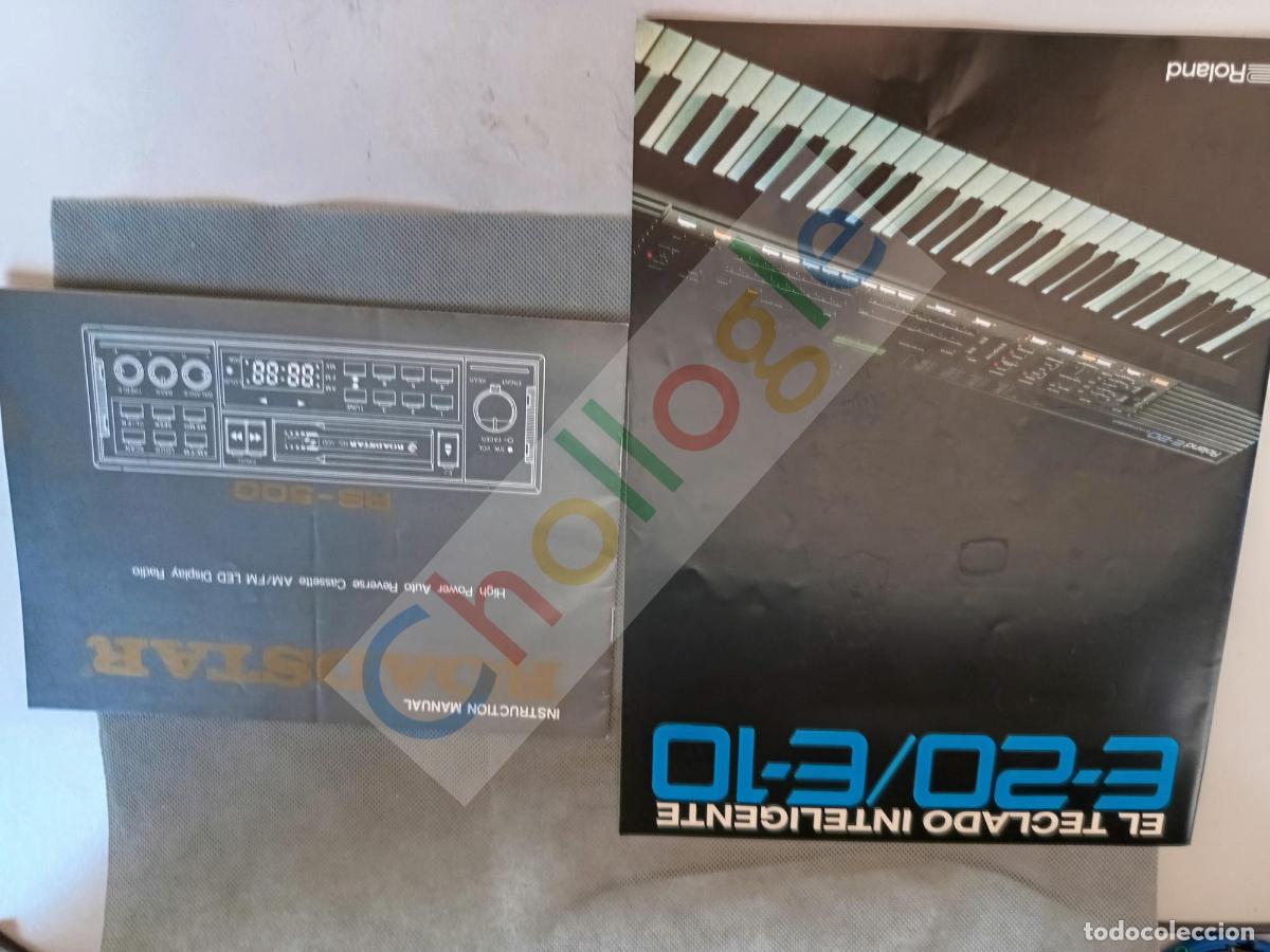 Coleccionismo: Folletos teclados Roland y radio car roadstar