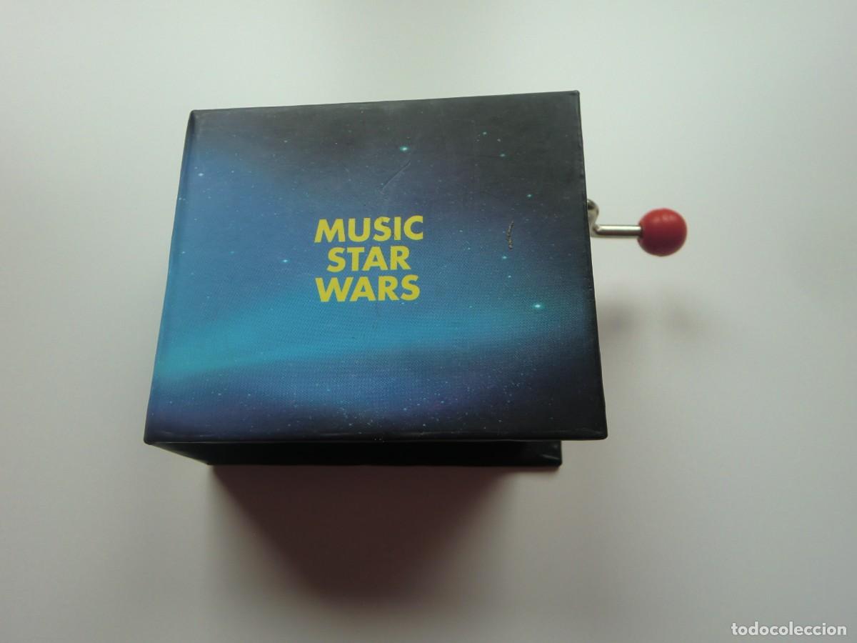 Coleccionismo: Caja de m&uacute;sica con manivela STAR WARS. Como nueva