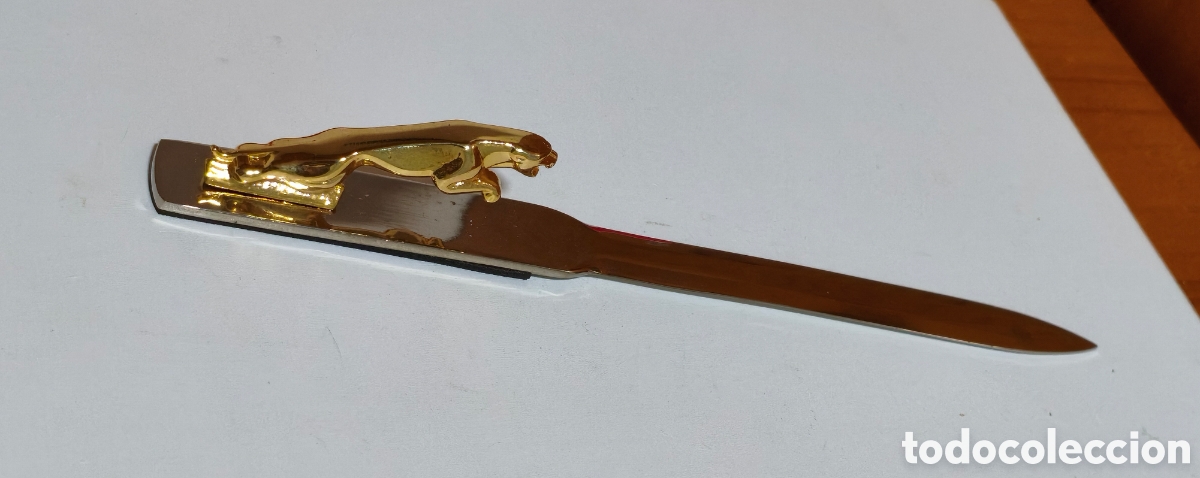 Coleccionismo: Abrecartas Jaguar Antiguo Dorado