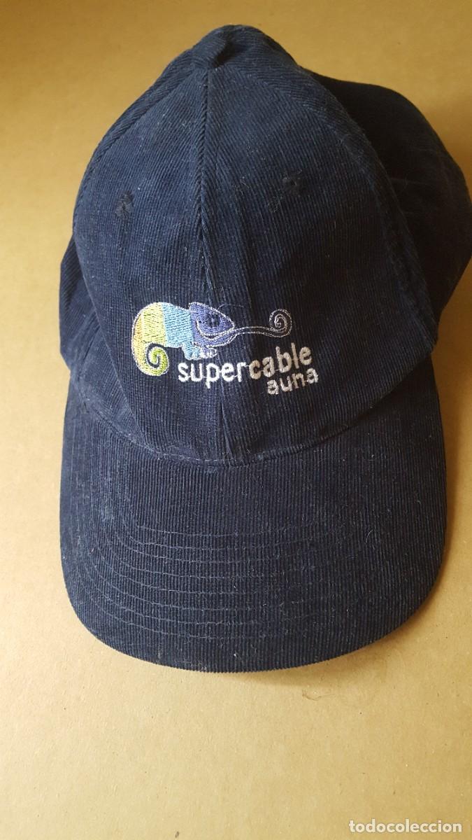 Collecting: Gorra con visera, azul marino, publicidad Supercable Auna. Nueva, sin usar