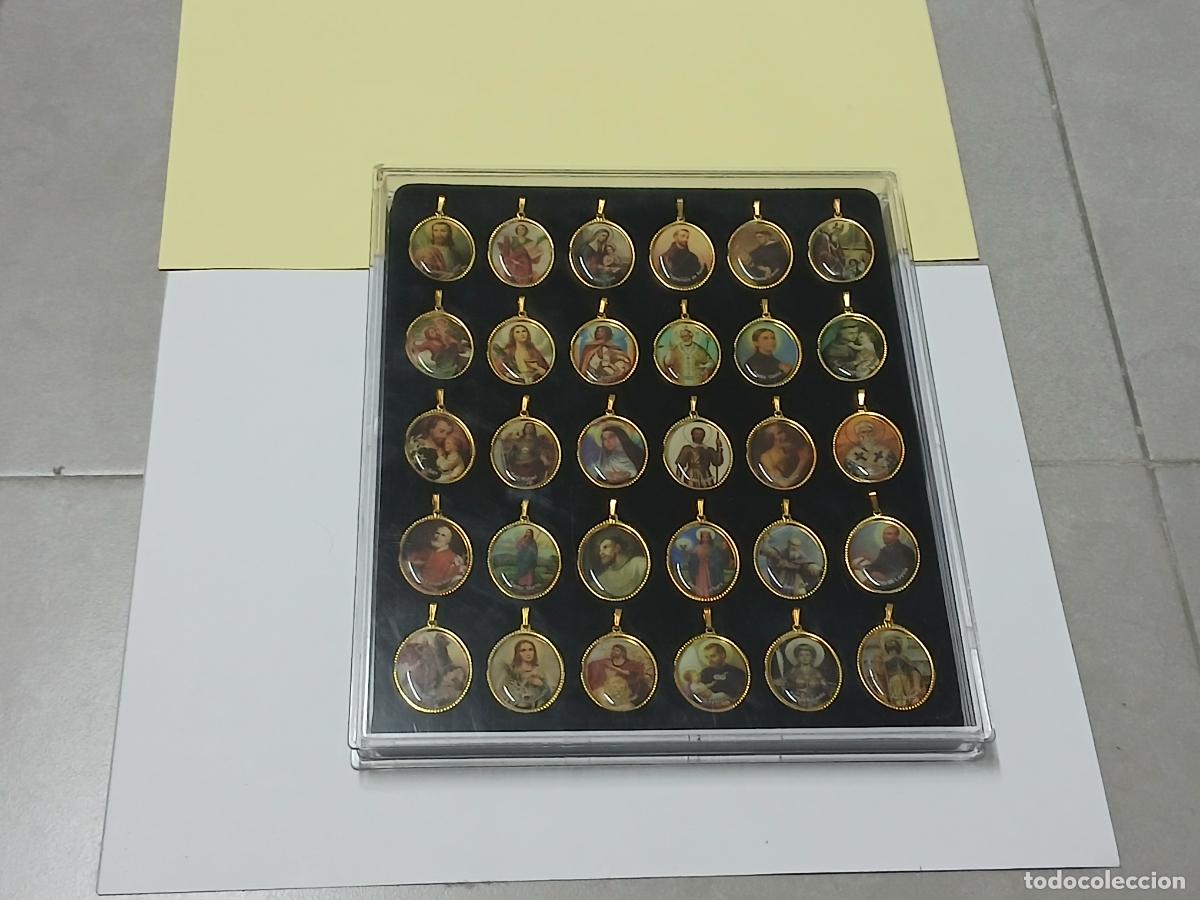 Collectionnisme: Coleccionable medallas santos, completo (un santo, un remedio)