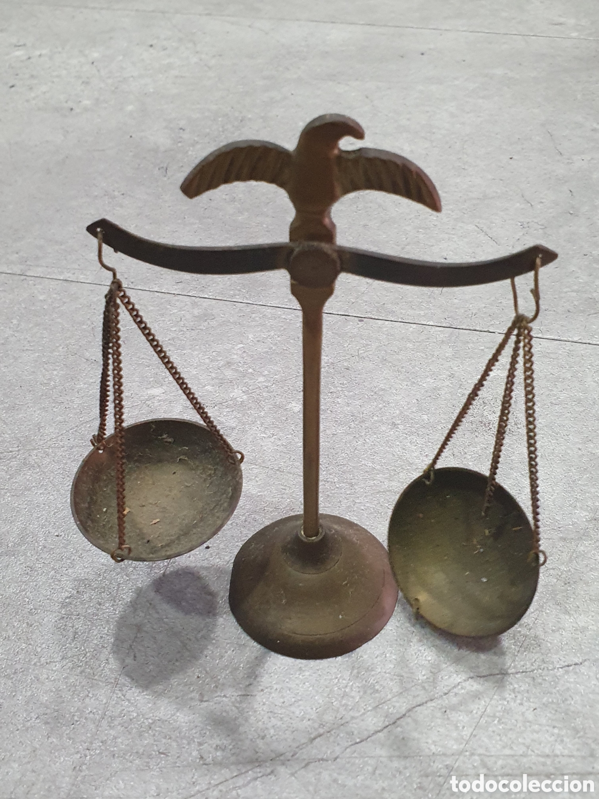 Coleccionismo: Balanza bronce con aguila imperial. (L138)