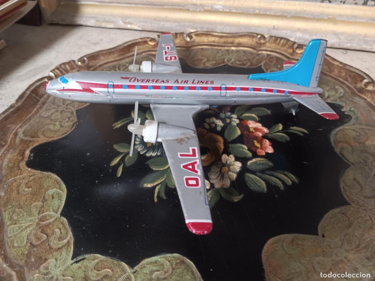Coleccionismo: avi&oacute;n de hojalata litografiada de la marca Overseas Air Lines (modelo ST-1), popular en las d&eacute;cadas