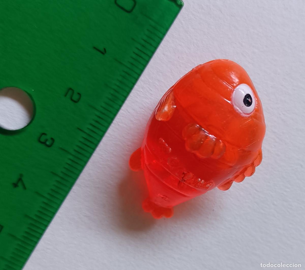 Coleccionismo: pez transparente mu&ntilde;eco fish pececito naranja miniatura mini plastico